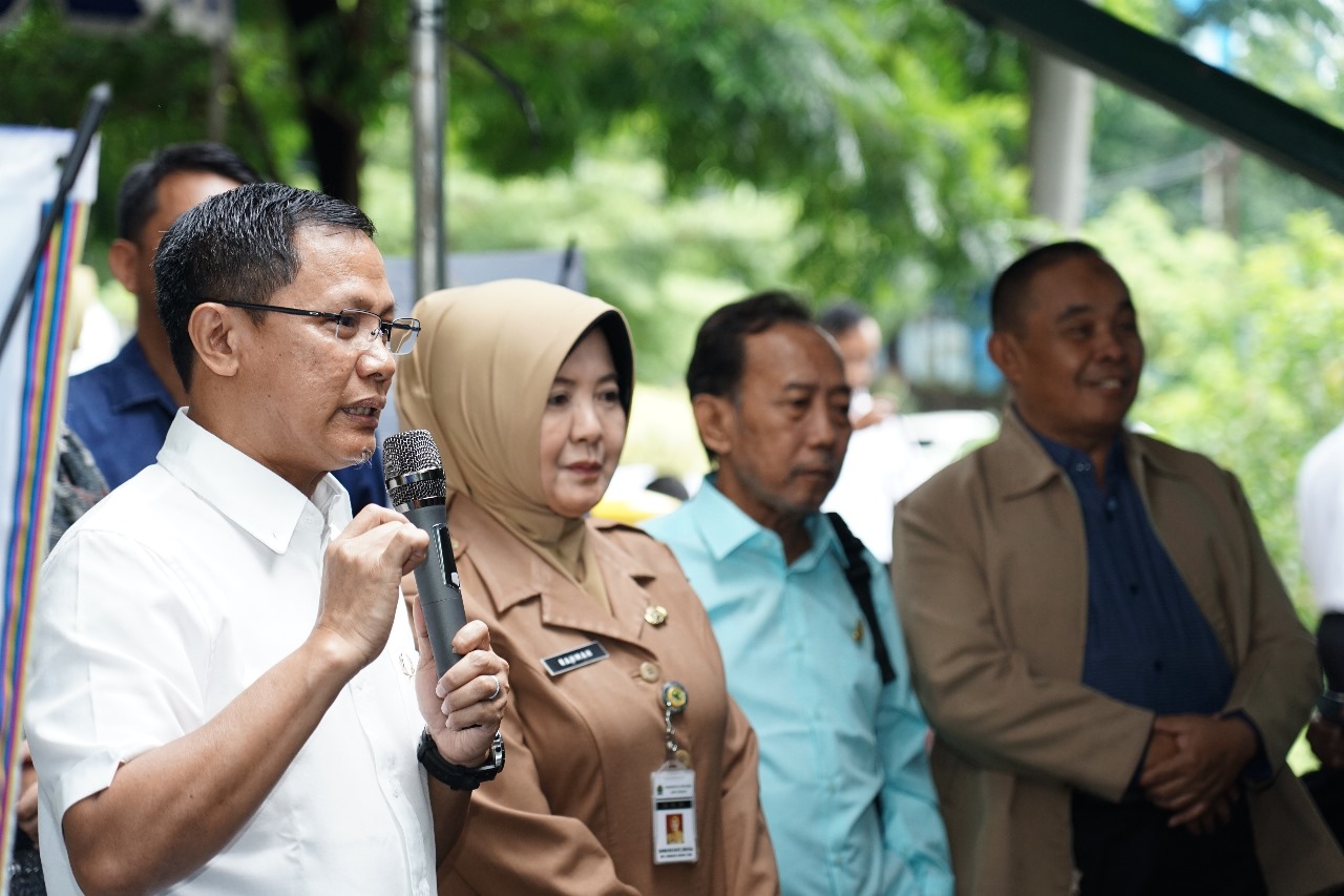 Kunjungan Kerja Komisi A DPRD Provinsi Jawa Tengah dalam Rangka Pemantauan Pelaksanaan Tes CAT PPPK Pemerintah Provinsi Jawa Tengah Tahun 2024 di UNS Surakarta