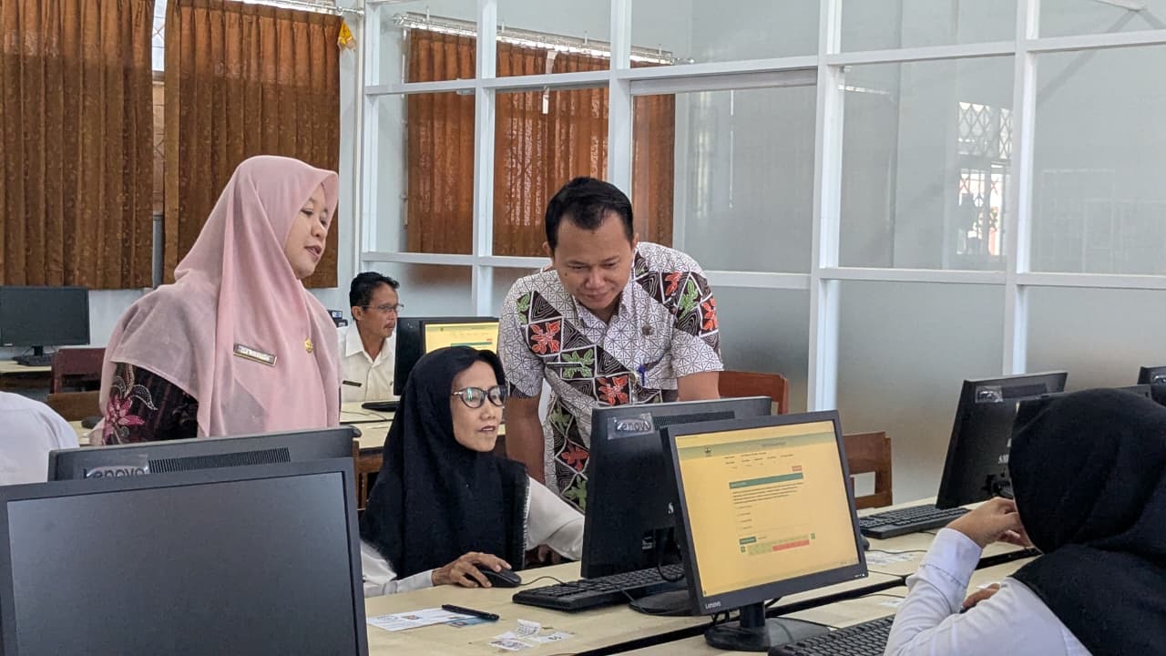 BKD Jateng Sukses Selenggarakan Ujian Dinas dan UPKP bagi PNS se-Eks Karesidenan Pekalongan dan Banyumas